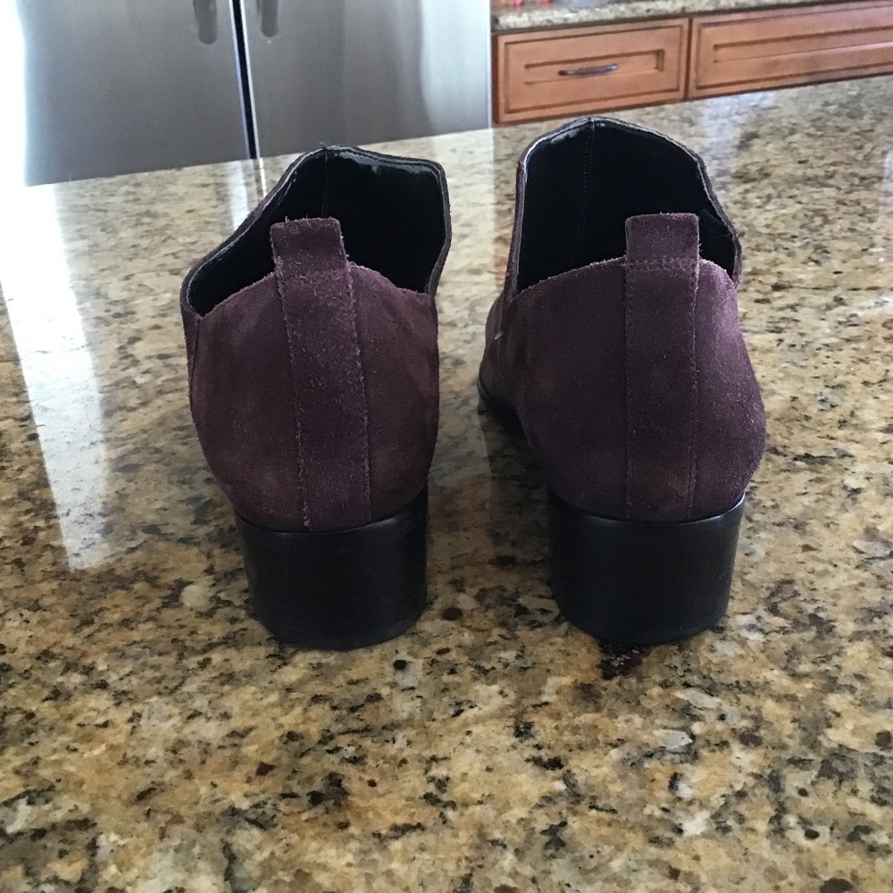 Marc Fisher Ltd Yamir Suede Bootie In A Burgundy … - image 4